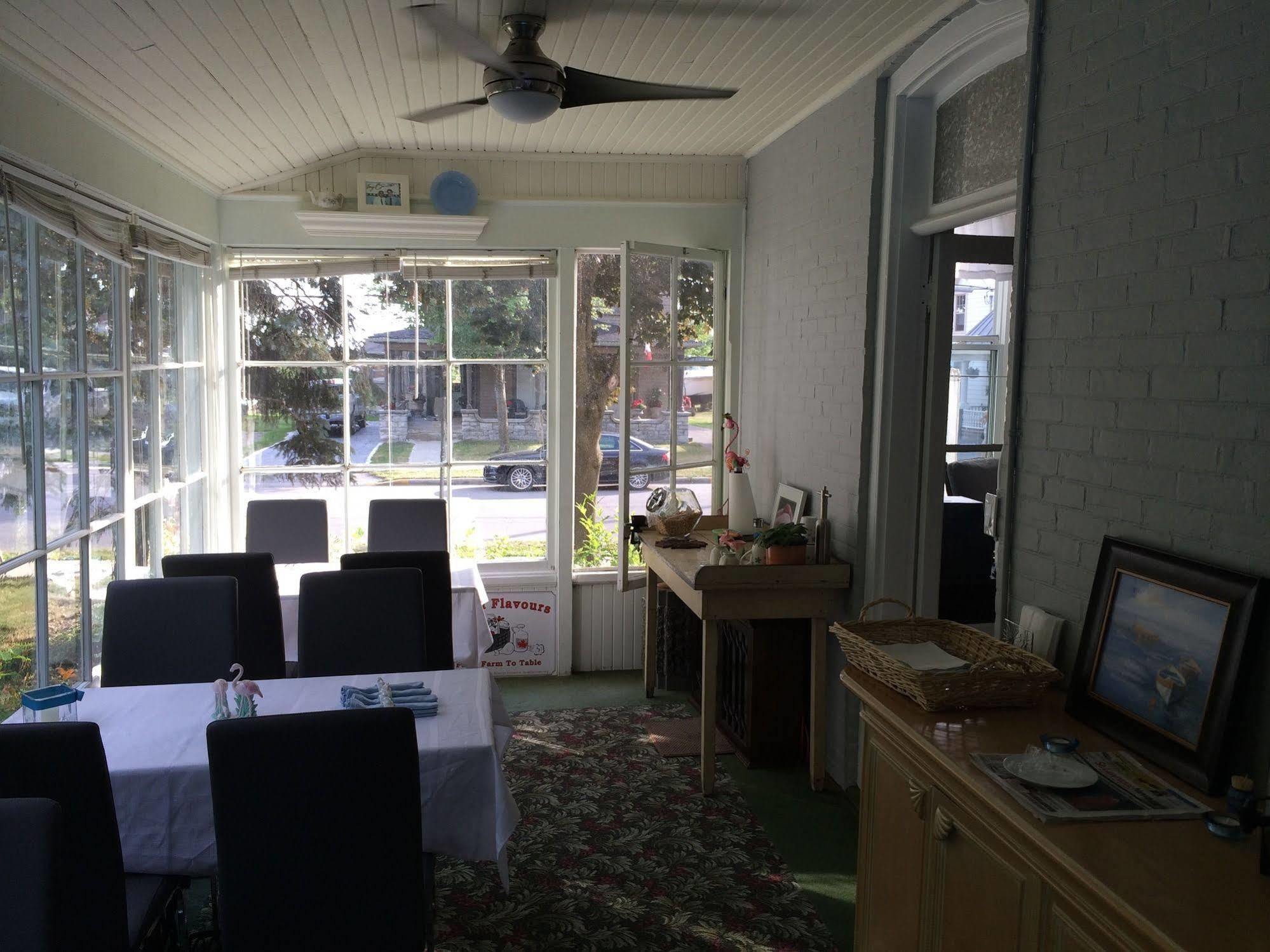 Seaway Manor B&B ガナノクエ エクステリア 写真