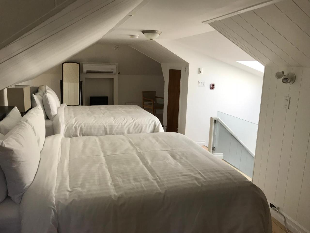 Seaway Manor B&B ガナノクエ エクステリア 写真
